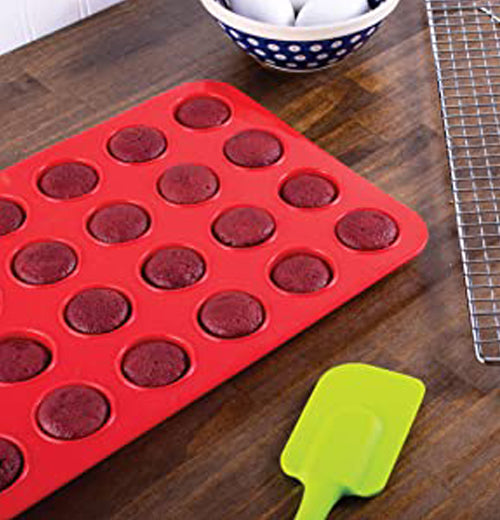 Silicone Muffin Pan – Little Red Hen